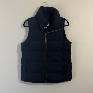 Old Navy Puffer Vest